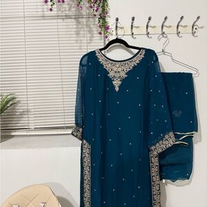 Pakistani Embroidered Dress (3 piece)